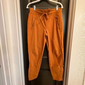 Athleta Trekkie North Jogger